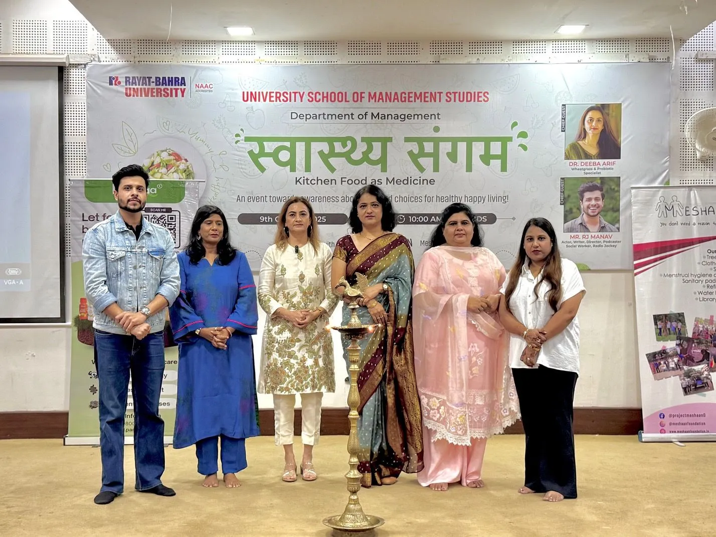 .University School of Management Studies, in collaboration with Meshaan Foundation, hosted “Swasthya Sangam: Kitchen Food as Medicine,” focusing on holistic nutrition and wellness for a healthier and resilient future, featuring expert insights from Dr. Deeba Arif and RJ Manav.(09/10/2025)