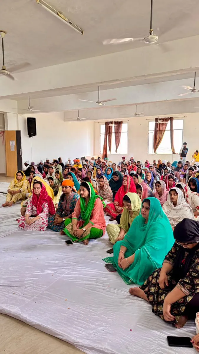 The Department of Management, USMS organized a soulful recital of Shri Sukhmani Sahib Path, seeking divine blessings for students’ wisdom, peace, and success in academics and careers, while fostering spiritual well-being, positivity, and a sense of inner calm among students and faculty members alike.(11.09.2025)