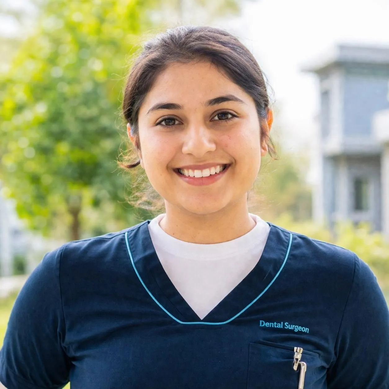Dr. Vidushi
